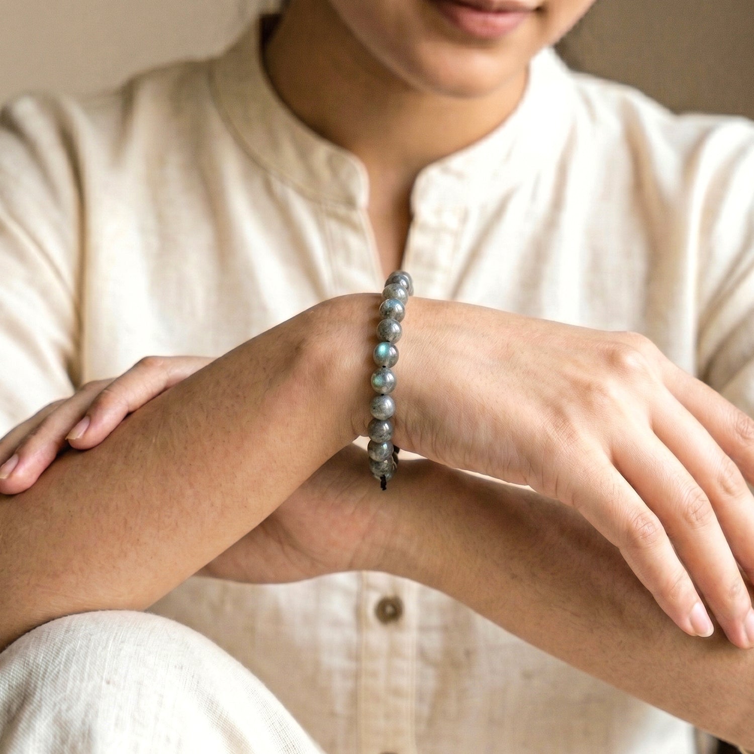 Black & White Labradorite Bracelet